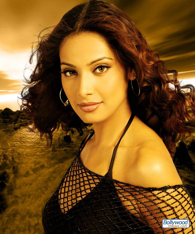 Bipasha Basu - bipasha_basu_021