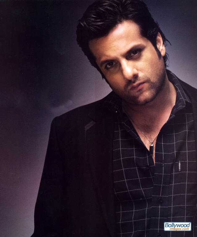 http://www.bollywoodimages.com/jpg/fardeen_khan_005_wwne.jpg