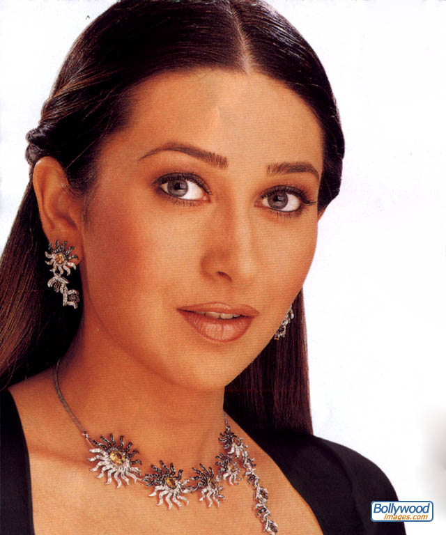 Karisma Kapoor - Wallpaper Gallery