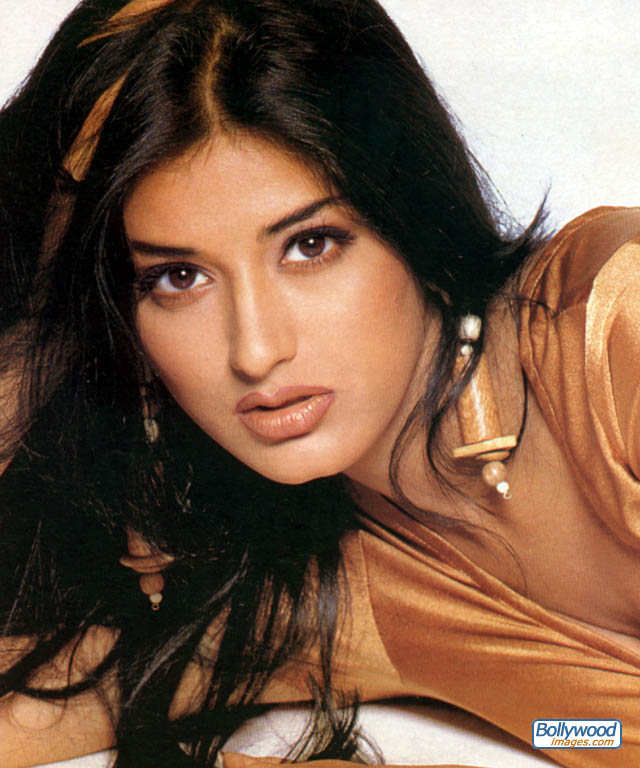 Sonali Bendreporn - Sonali Bendre - JungleKey.in Wiki