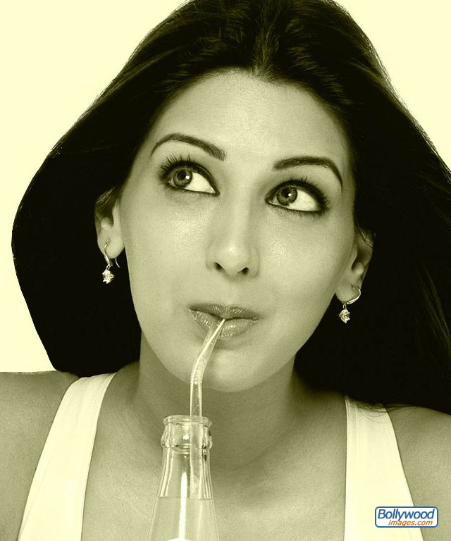 Sonali Bendre - sonali_bendre_036